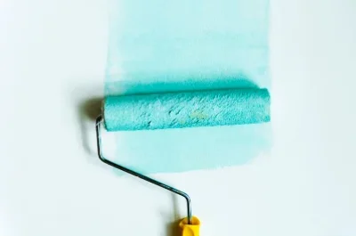 Peinture intérieure à Saint-Maurice-de-Gourdans — murs, plafonds et boiseries